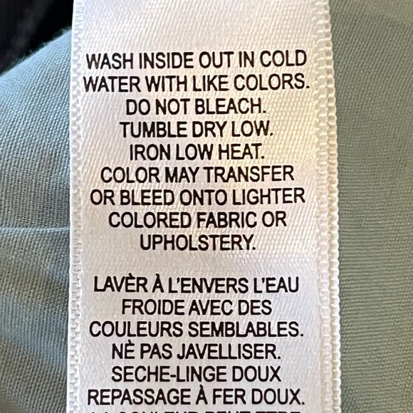 FRAME LE CUTOFF DISTRESSED DARK WASH DENIM SHORTS NWT WOMEN'S SIZE 31 - Picture 14 of 14